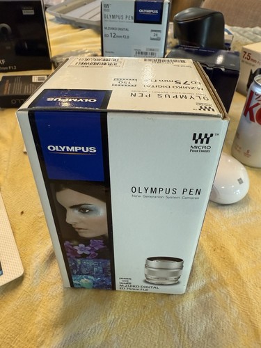 Olympus M.Zuiko 75mm f/1.8 Digital Ed Lens for Micro Four Thirds Mount