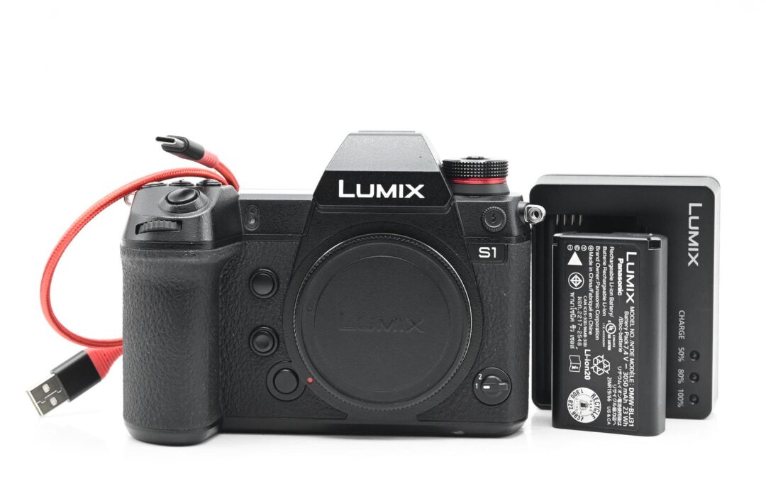 Panasonic Lumix DC-S1 24.2MP Mirrorless Digital L-Mount Camera Body #701