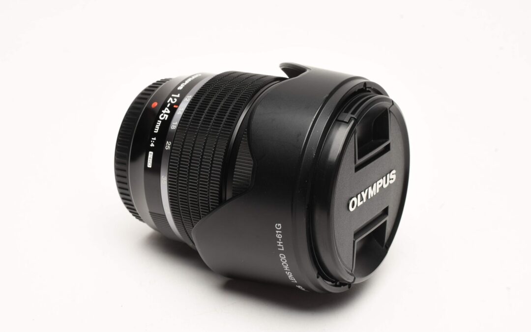 Olympus 12-45mm f4 Pro lens Black Micro 4/3 Mount, Hood, Mint-