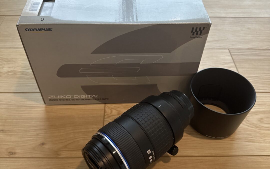 Olympus Zuiko Digital ED 50–200mm f/2.8–3.5 SWD Lens (Four Thirds Mount)