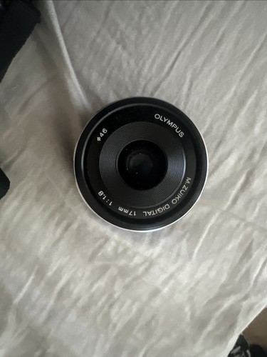 Olympus M.Zuiko 17mm F/1.8 AF Lens for Four Thirds