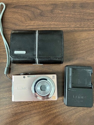 Panasonic LUMIX 16MP Compact Digital Camera with Charger and Case