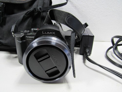 2003 Panasonic Lumix Digital Camera Leica DC Vario-Elmarit 1.2.8/6-72 (DMC-FZ10)