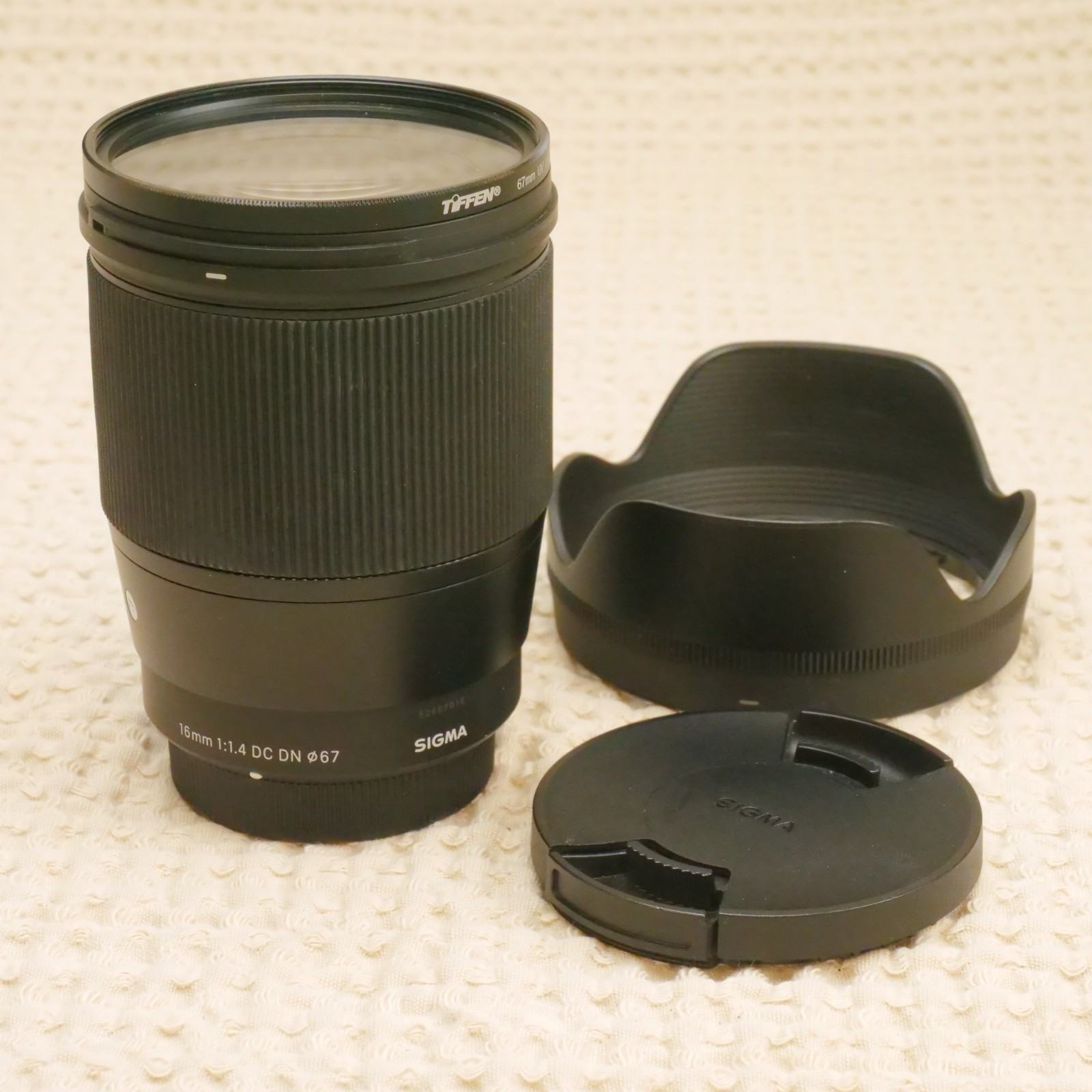 Sigma 16mm F/1.4 DC DN Contemporary for Micro 4/3 mount MFT