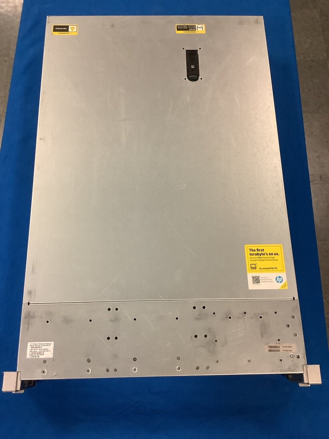 767032 B21 HP ProLiant DL380 Gen9 24x SFF CTO 775400