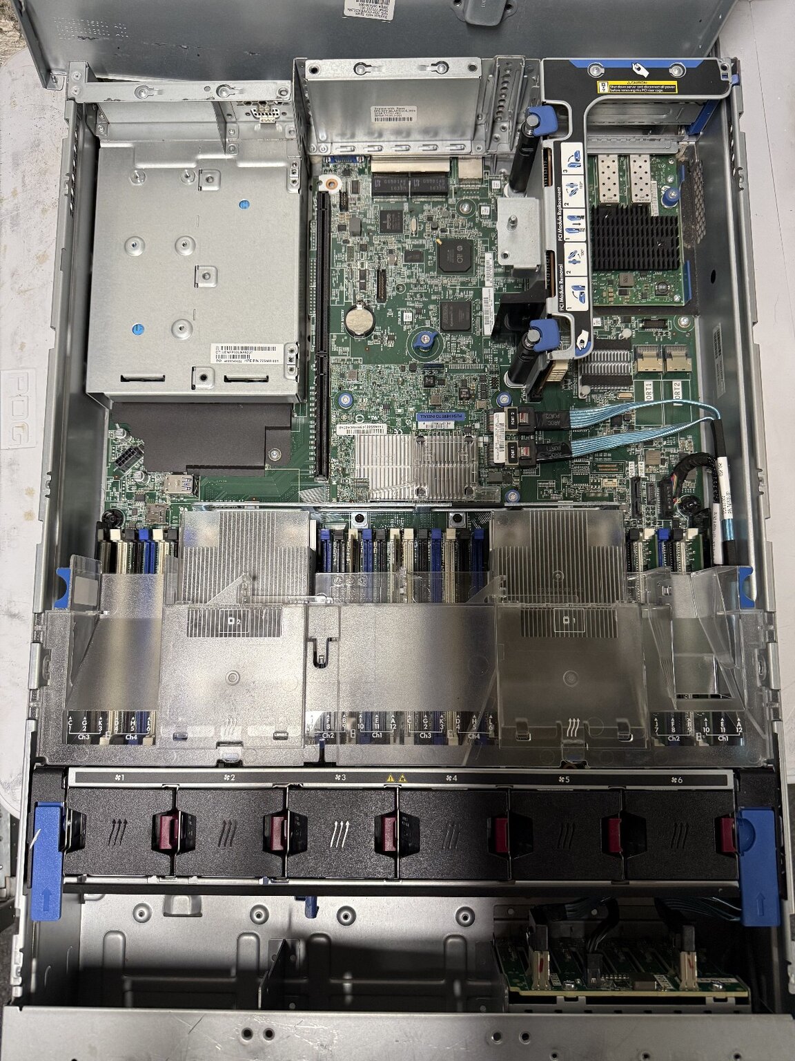 HP ProLiant DL380 Gen9 Server 2x E5 2609v3 32GB P440 10GbE
