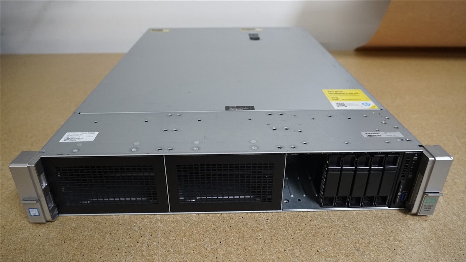 HP ProLiant DL380 Gen9 G9 8SFF 2x 6 CORE E5 2620v3