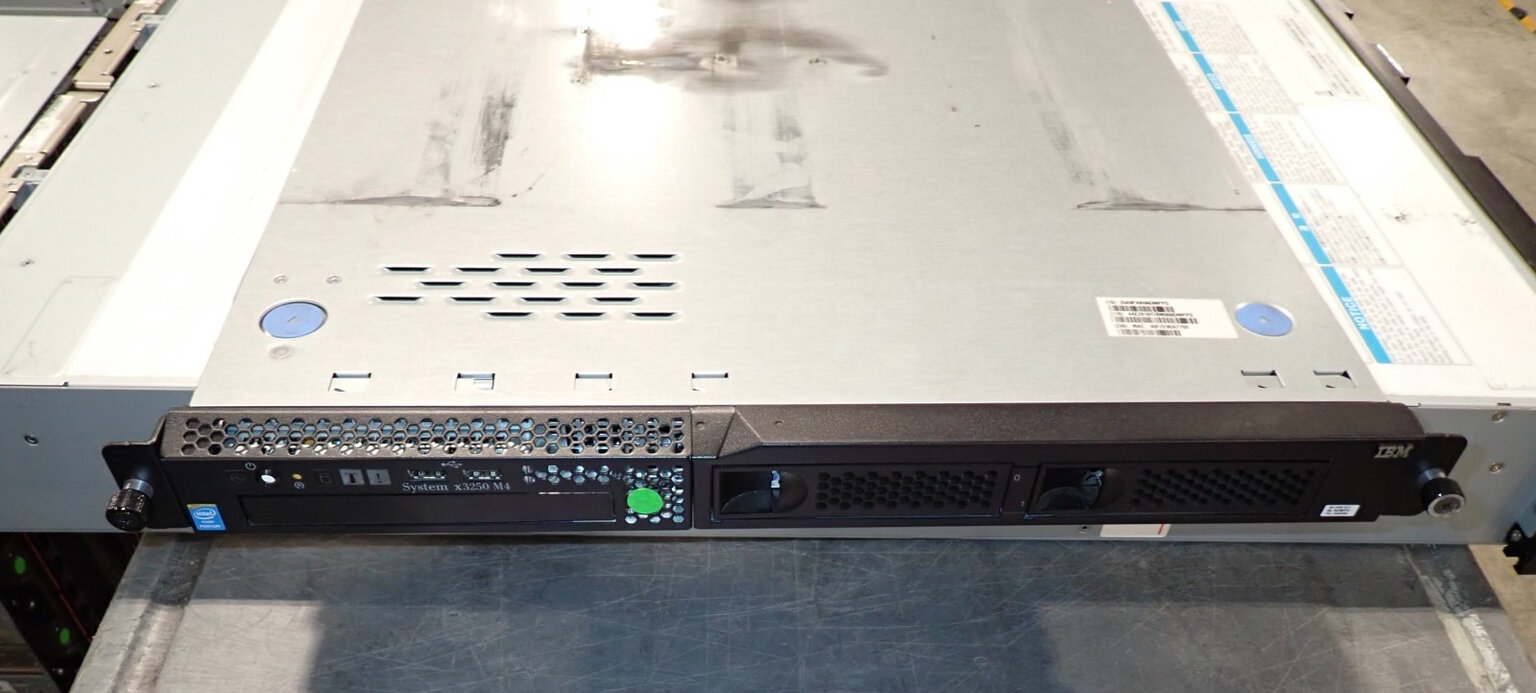 IBM 2583 AC1 X3250 M4 Enterprise Class Performance Rack Mount Server System